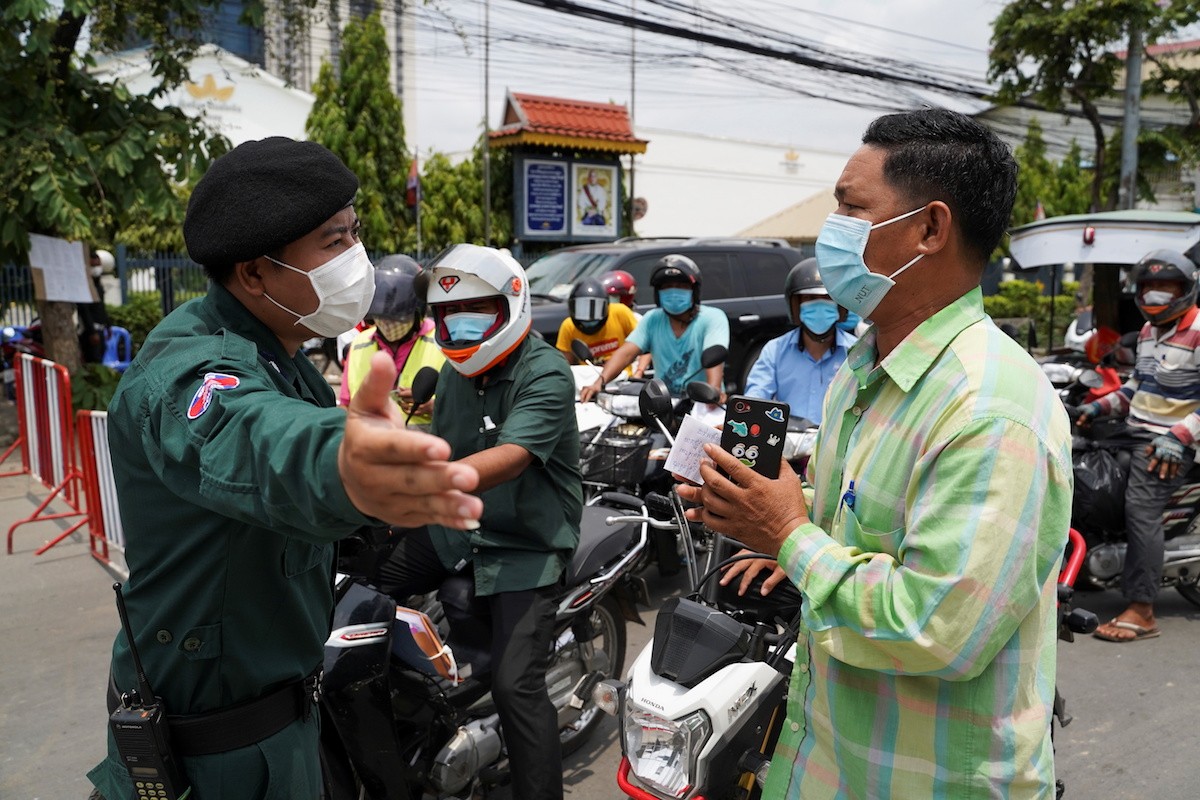 tourist police cambodia